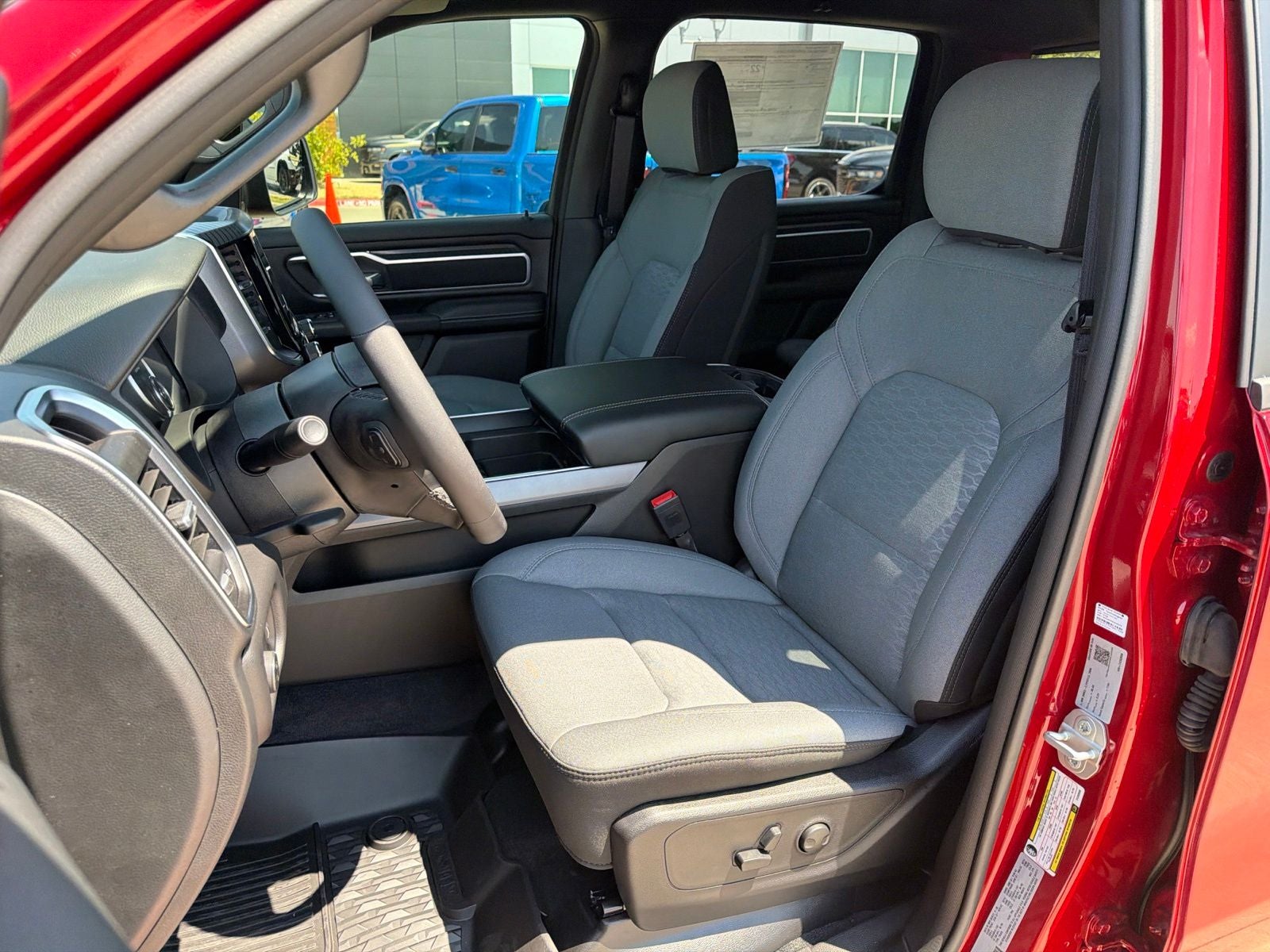 2026 RAM Ram 1500 RAM 1500 BIG HORN CREW CAB 4X2 5'7' BOX