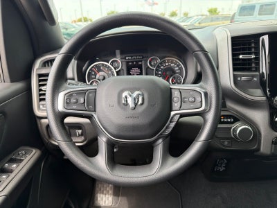 2026 RAM Ram 1500 RAM 1500 EXPRESS CREW CAB 4X2 5'7' BOX