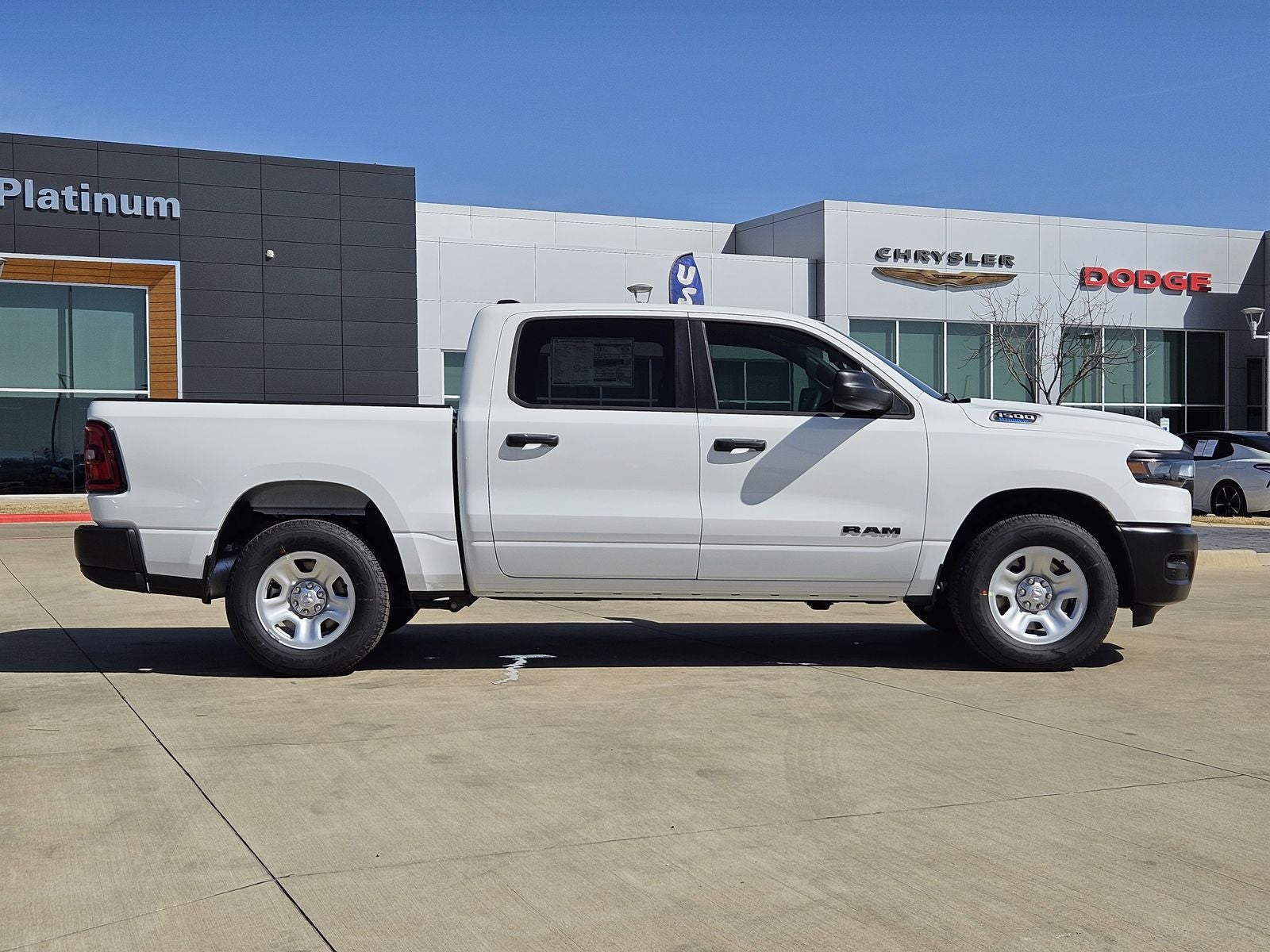 2026 RAM Ram 1500 RAM 1500 TRADESMAN CREW CAB 4X2 5'7' BOX