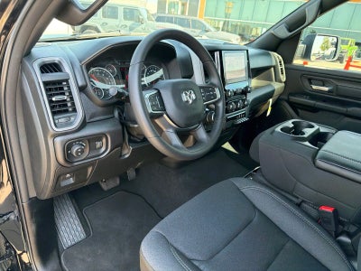 2026 RAM Ram 1500 RAM 1500 EXPRESS CREW CAB 4X2 5'7' BOX