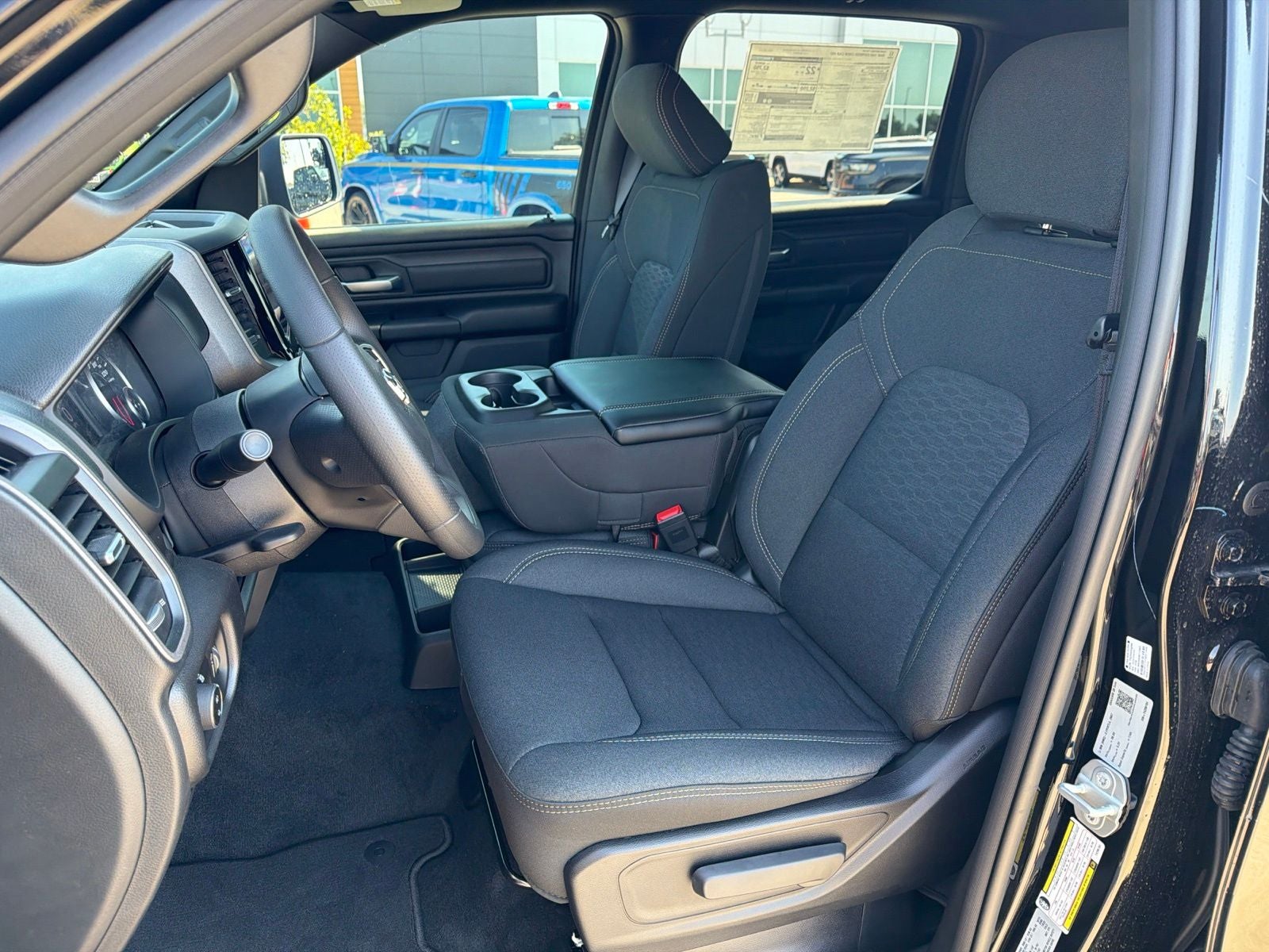 2026 RAM Ram 1500 RAM 1500 EXPRESS CREW CAB 4X2 5'7' BOX