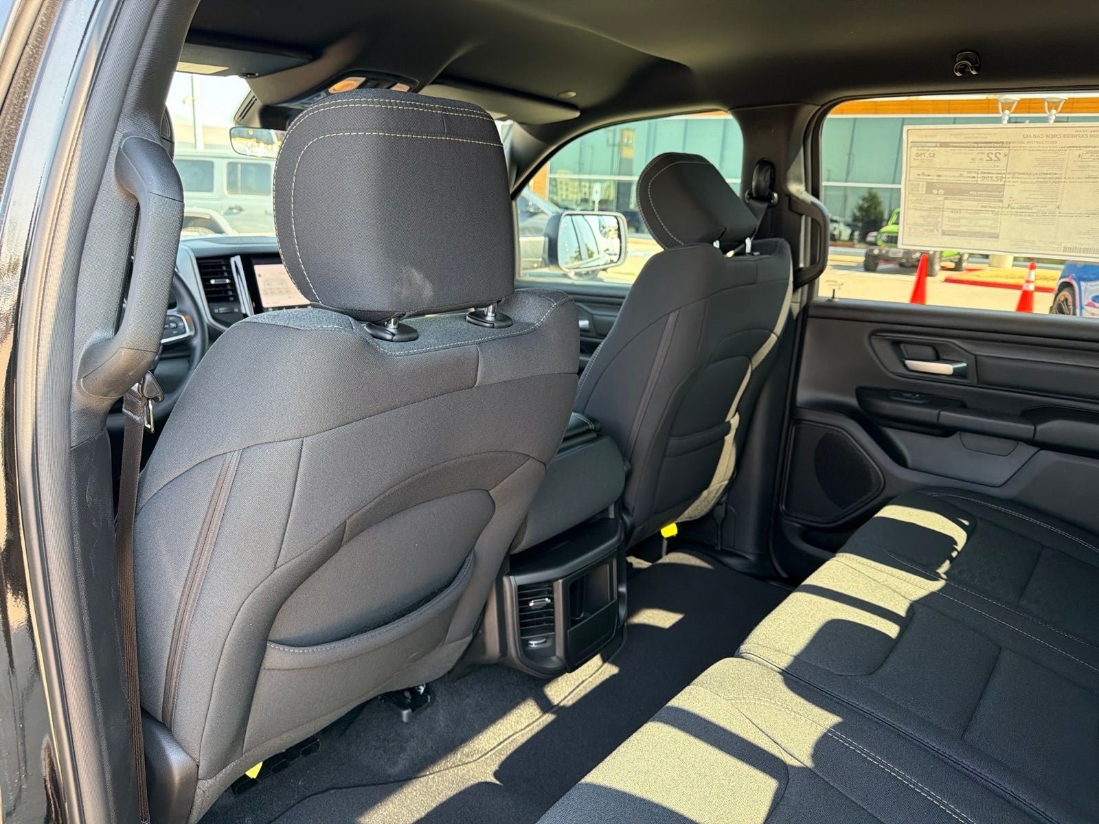 2026 RAM Ram 1500 RAM 1500 EXPRESS CREW CAB 4X2 5'7' BOX