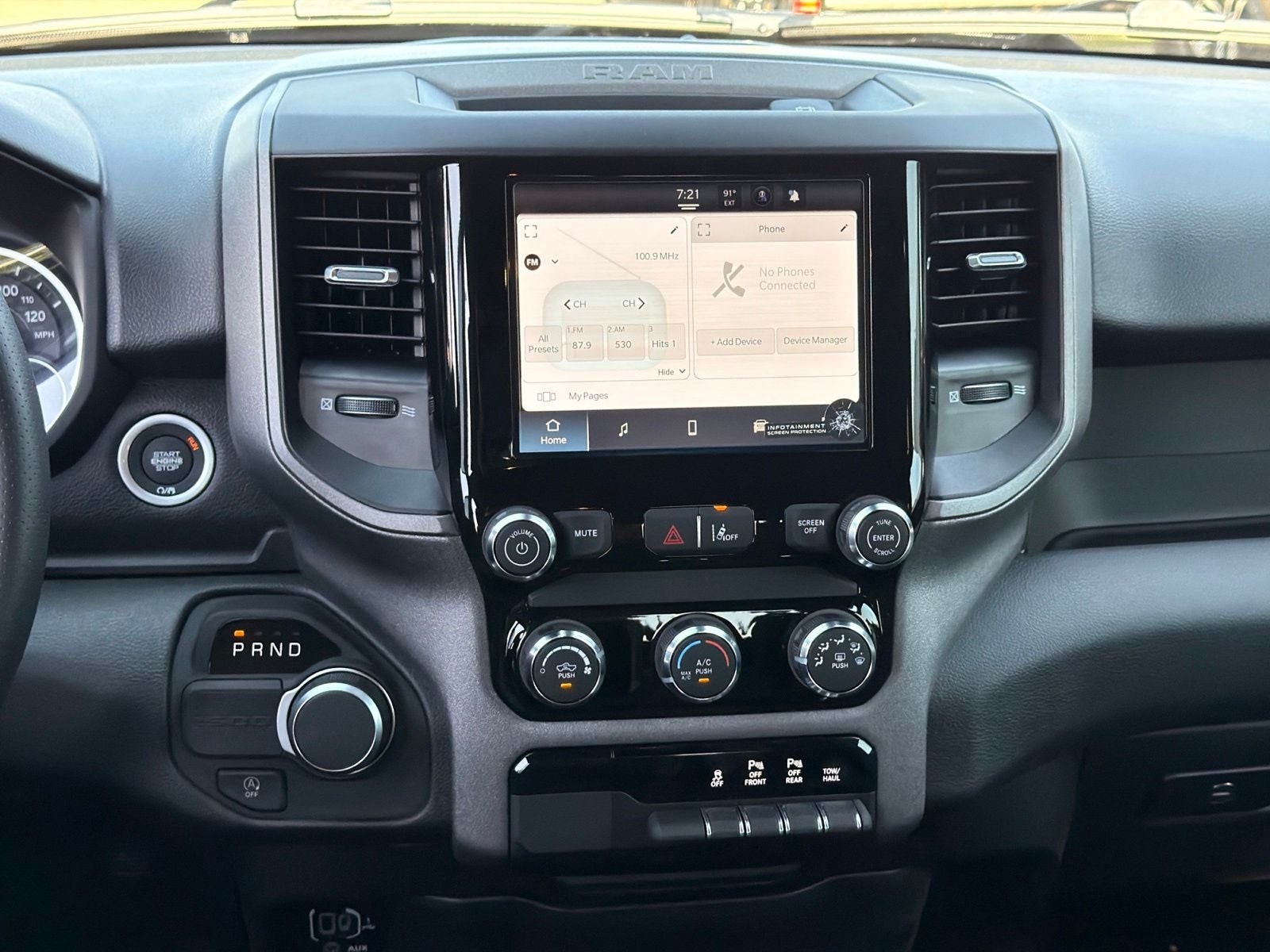 2026 RAM Ram 1500 RAM 1500 EXPRESS CREW CAB 4X2 5'7' BOX