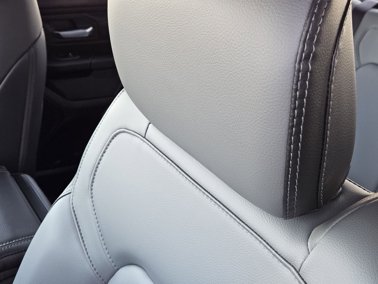 2026 RAM Ram 1500 RAM 1500 TRADESMAN CREW CAB 4X2 5'7' BOX