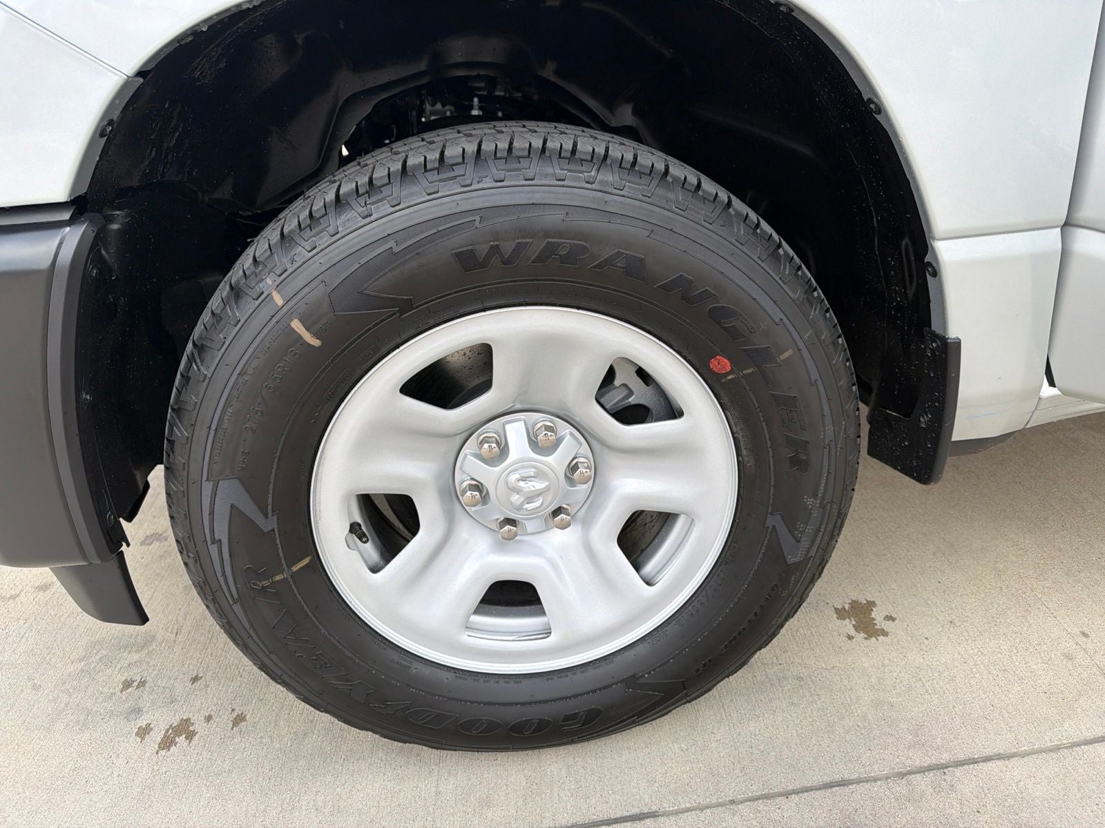 2026 RAM Ram 1500 RAM 1500 TRADESMAN CREW CAB 4X4 5'7' BOX
