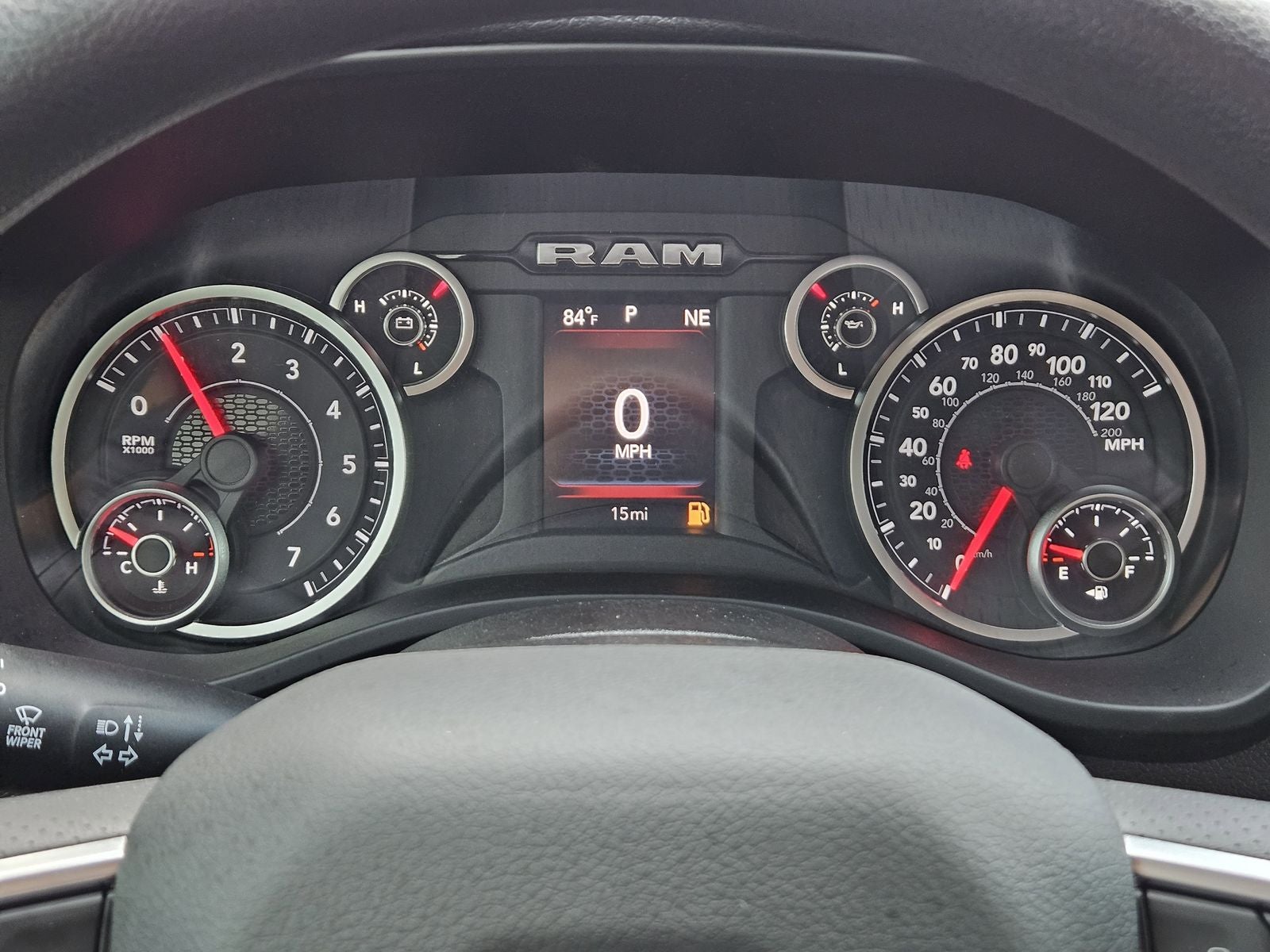 2026 RAM Ram 1500 RAM 1500 TRADESMAN CREW CAB 4X4 5'7' BOX