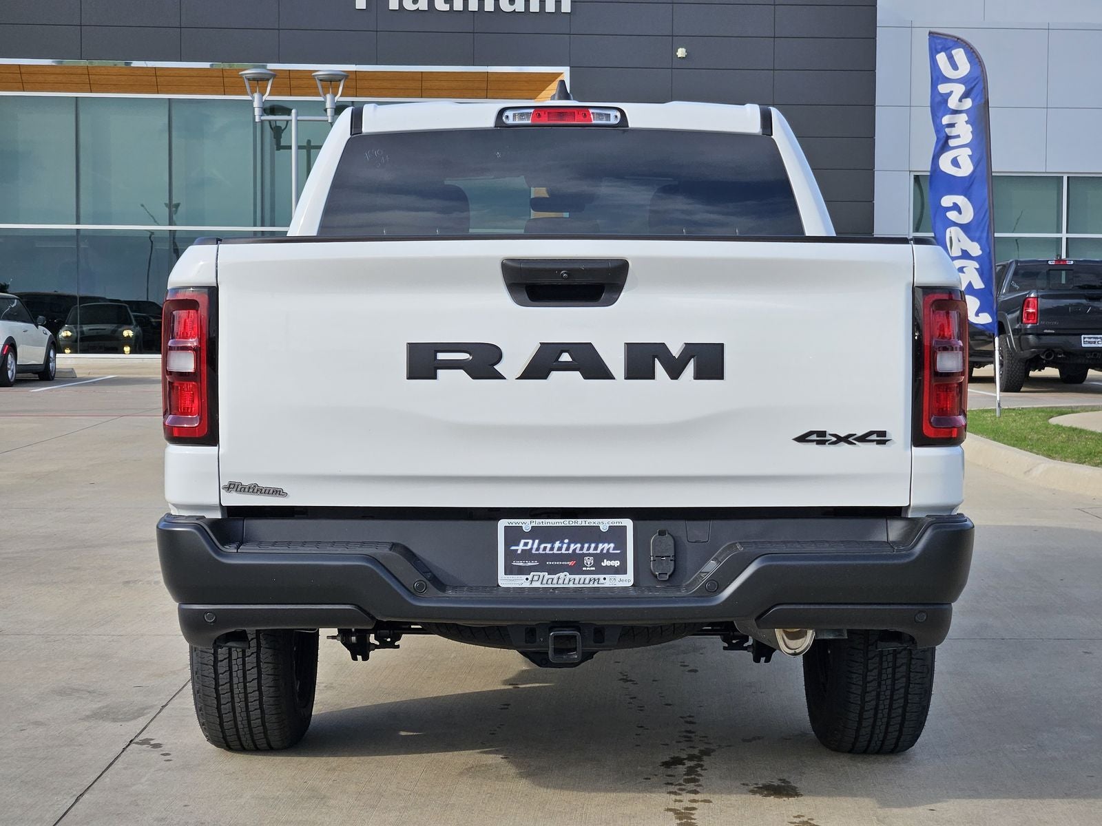 2026 RAM Ram 1500 RAM 1500 TRADESMAN CREW CAB 4X4 5'7' BOX