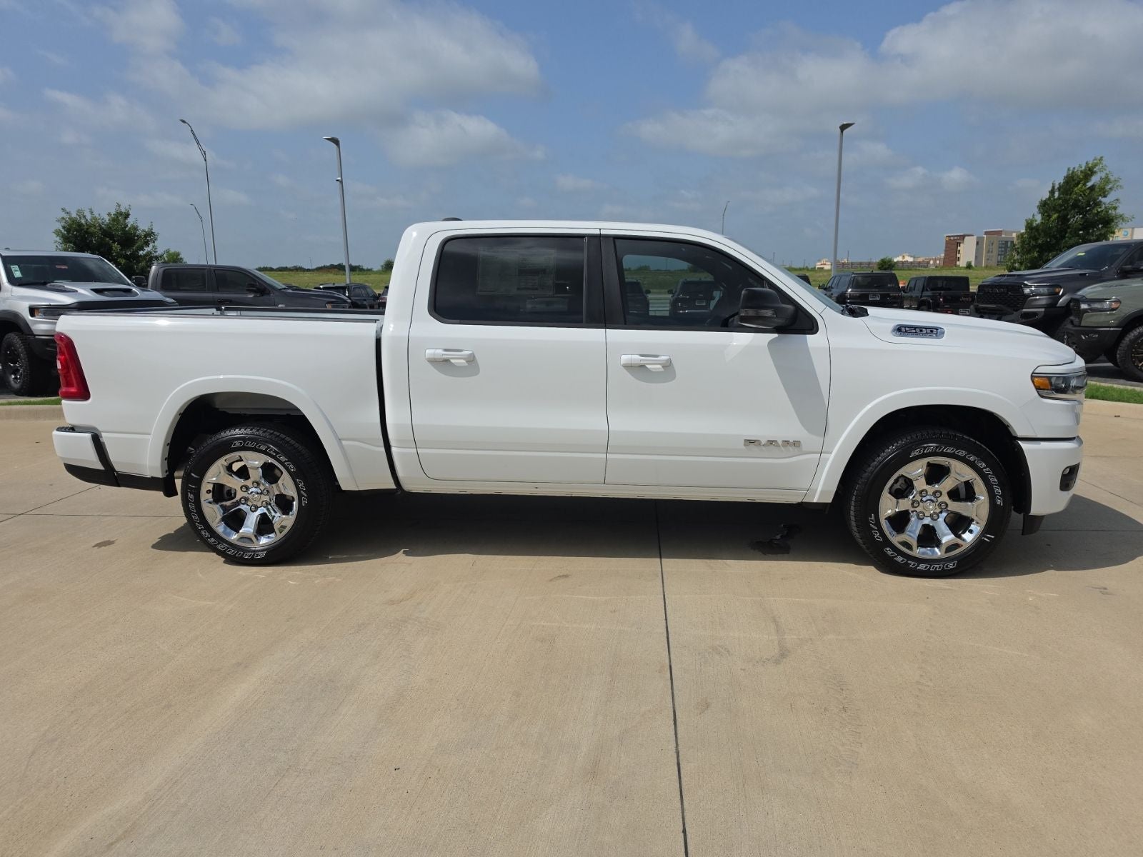 2026 RAM Ram 1500 RAM 1500 LONE STAR CREW CAB 4X4 5'7' BOX