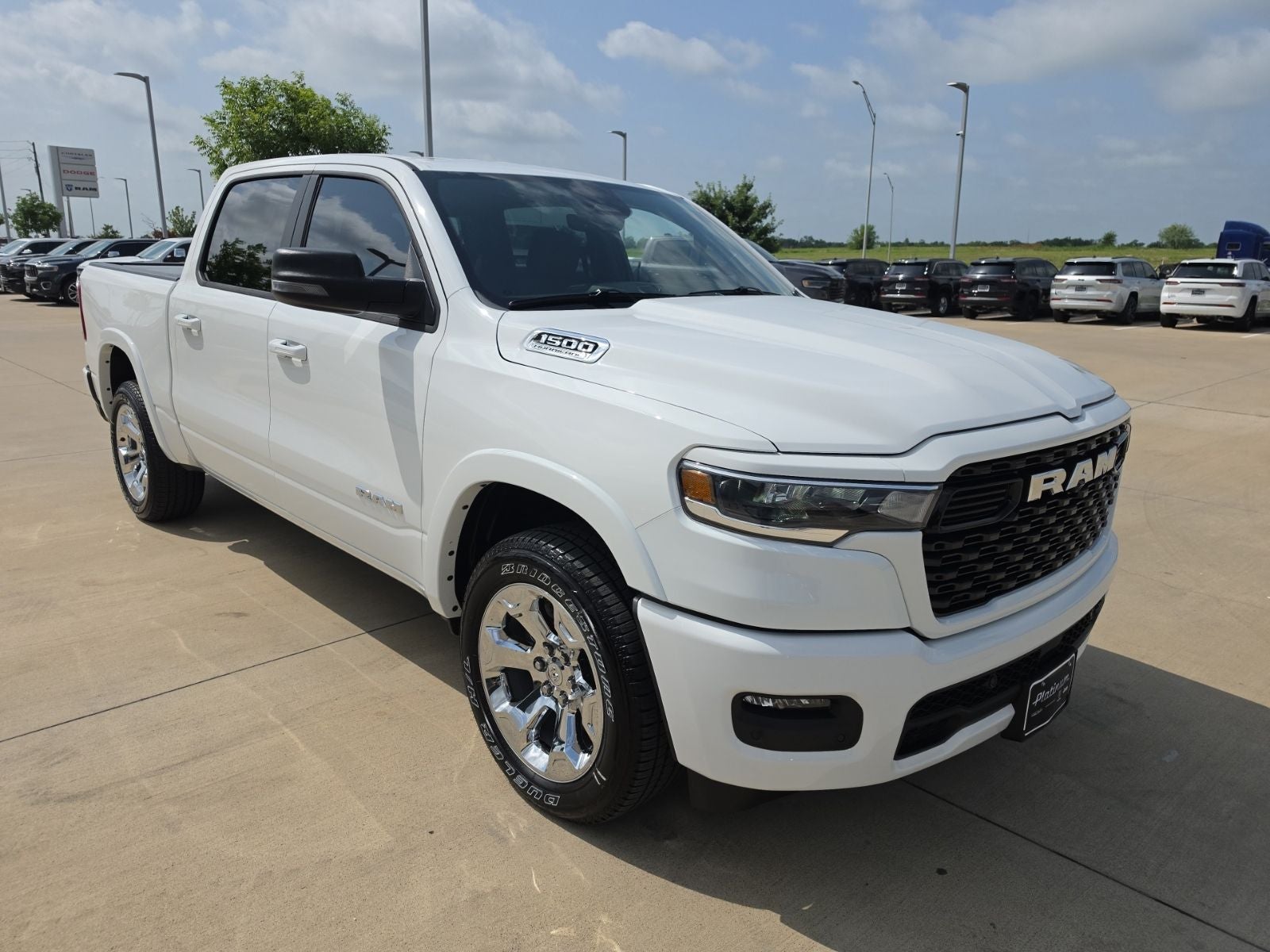 2026 RAM Ram 1500 RAM 1500 LONE STAR CREW CAB 4X4 5'7' BOX