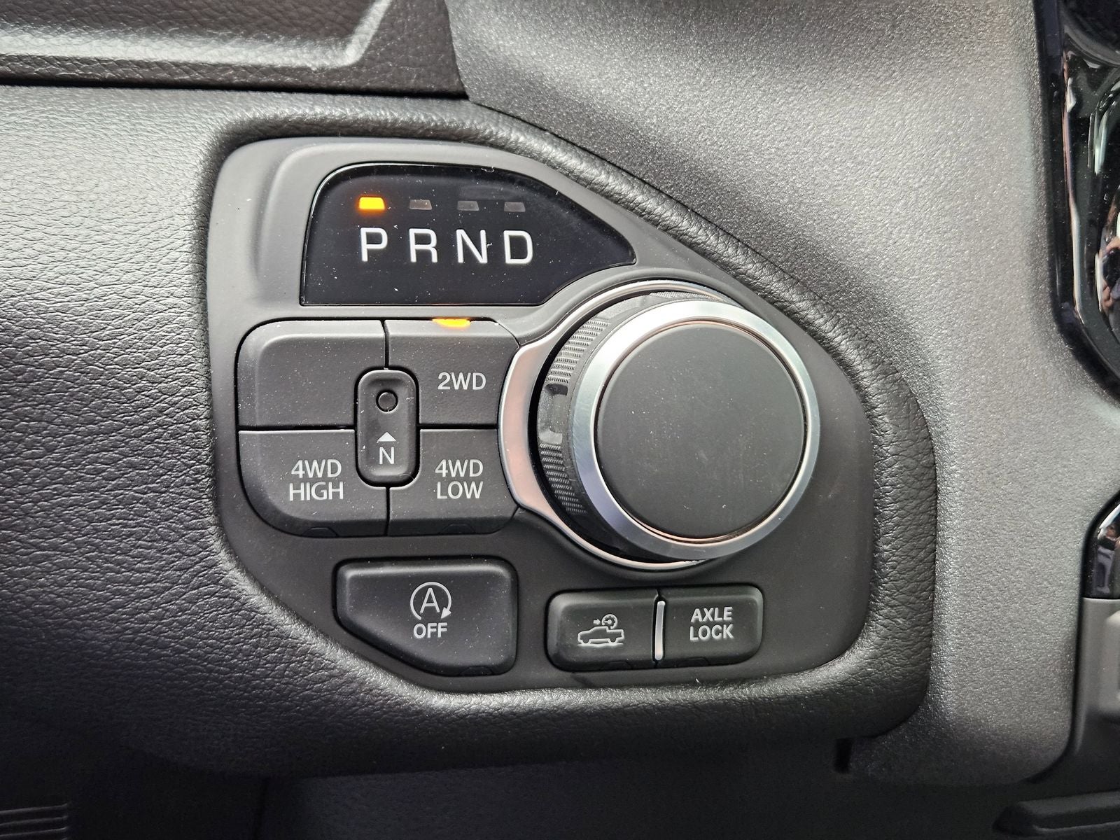 2026 RAM Ram 1500 RAM 1500 WARLOCK CREW CAB 4X4 5'7' BOX