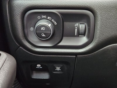 2026 RAM Ram 1500 RAM 1500 EXPRESS CREW CAB 4X4 5'7' BOX