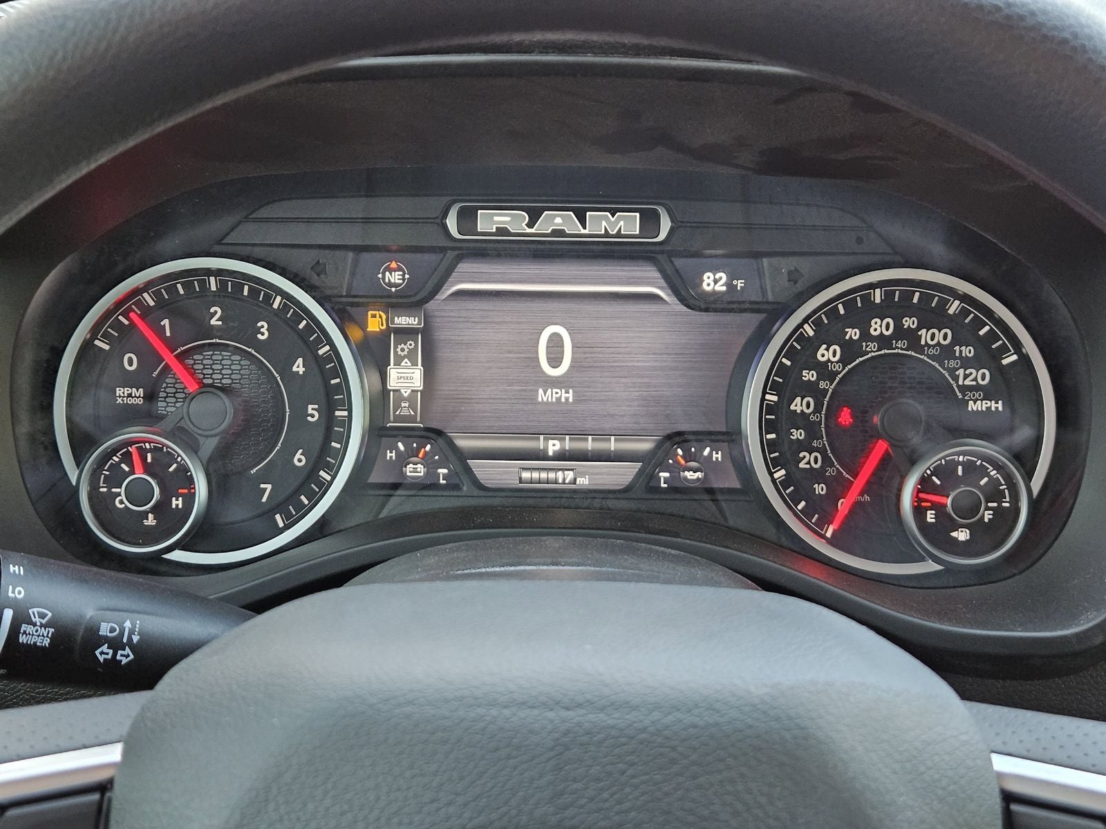 2026 RAM Ram 1500 RAM 1500 EXPRESS CREW CAB 4X4 5'7' BOX