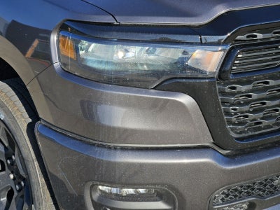 2026 RAM Ram 1500 RAM 1500 EXPRESS CREW CAB 4X4 5'7' BOX