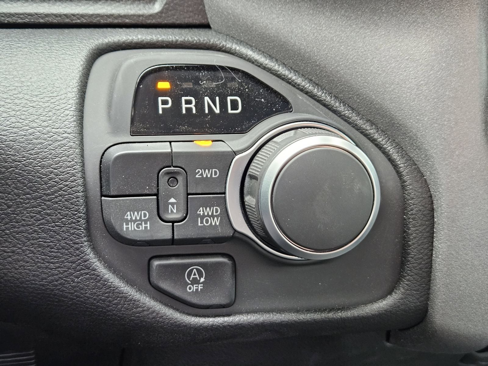 2026 RAM Ram 1500 RAM 1500 TRADESMAN CREW CAB 4X4 5'7' BOX