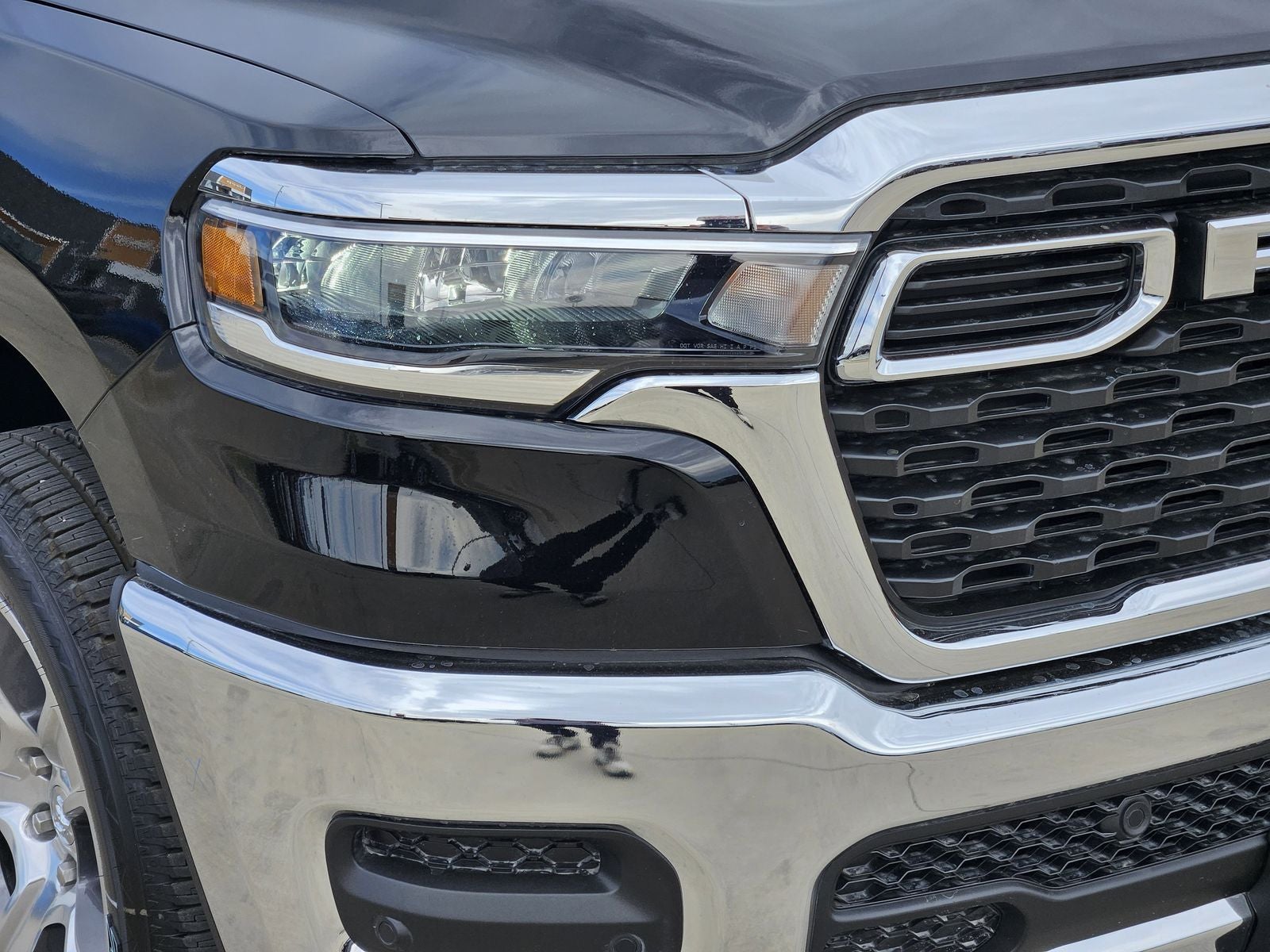 2026 RAM Ram 1500 RAM 1500 TRADESMAN CREW CAB 4X4 5'7' BOX