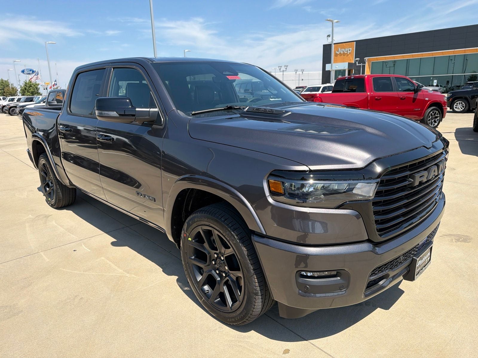 2026 RAM Ram 1500 RAM 1500 LARAMIE CREW CAB 4X4 5'7' BOX