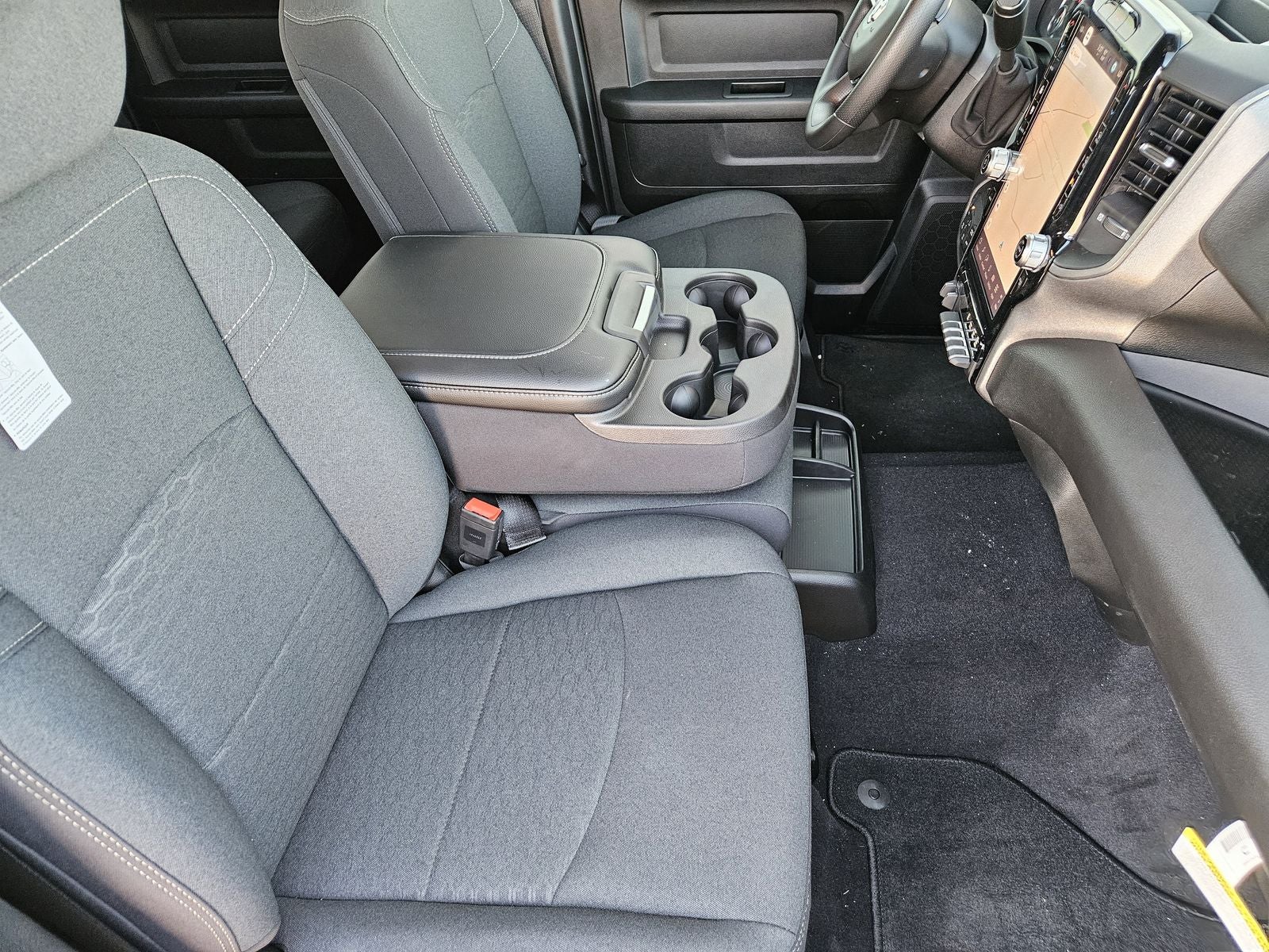 2026 RAM Ram 2500 RAM 2500 TRADESMAN CREW CAB 4X4 6'4' BOX