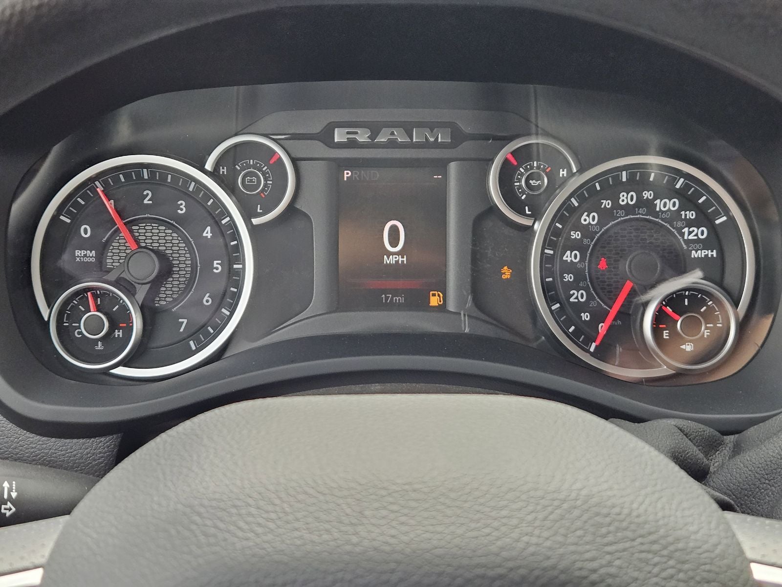 2026 RAM Ram 2500 RAM 2500 BLACK EXPRESS CREW CAB 4X4 6'4' BOX