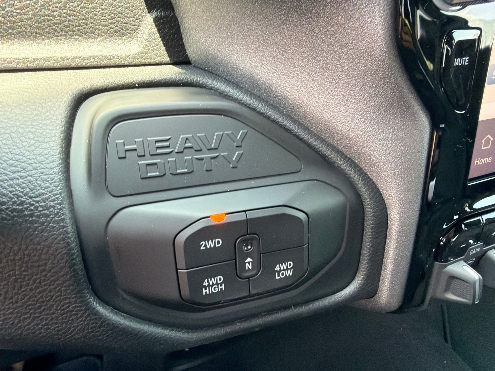 2026 RAM Ram 2500 RAM 2500 TRADESMAN CREW CAB 4X4 6'4' BOX