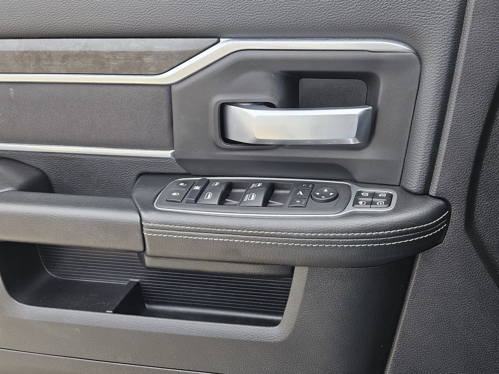 2024 RAM Ram 2500 Big Horn Crew Cab 4x4 6'4' Box