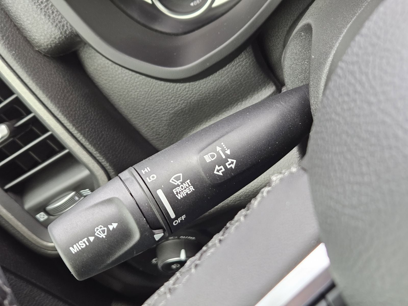 2025 RAM Ram 2500 Tradesman Crew Cab 4x4 8' Box