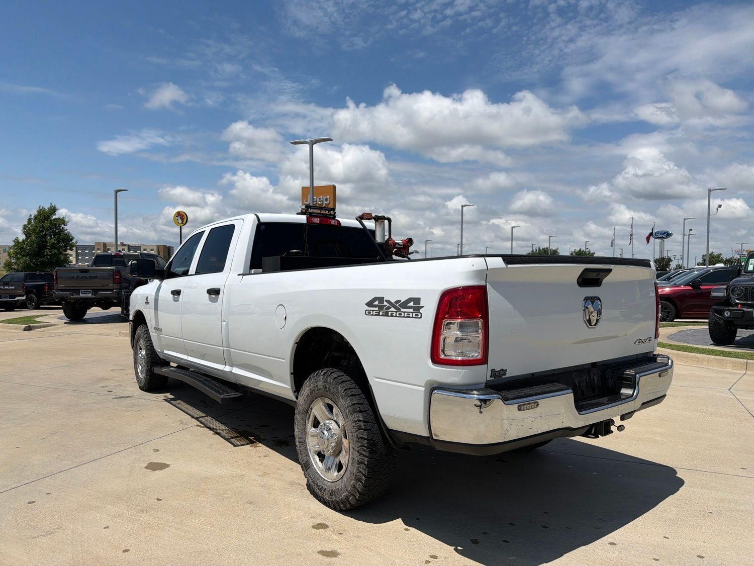 2022 RAM Ram 2500 Tradesman Crew Cab 4x4 8' Box