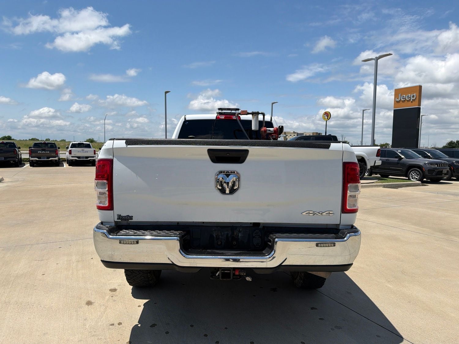 2022 RAM Ram 2500 Tradesman Crew Cab 4x4 8' Box