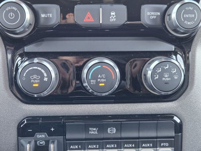 2026 RAM Ram 5500 Chassis Cab RAM 5500 TRADESMAN CHASSIS CREW CAB 4X4 84' CA