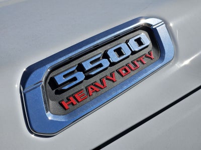 2026 RAM Ram 5500 Chassis Cab RAM 5500 TRADESMAN CHASSIS CREW CAB 4X4 84' CA