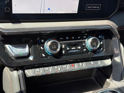 2023 GMC Sierra 1500 4WD Crew Cab Short Box AT4