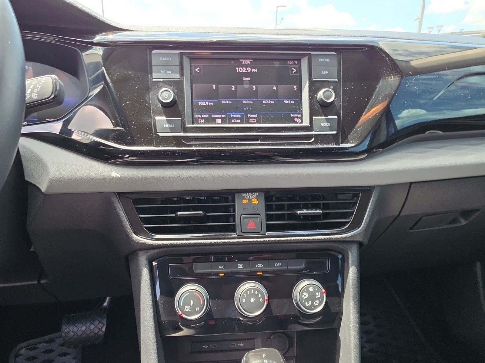 2023 Volkswagen Taos 1.5T S