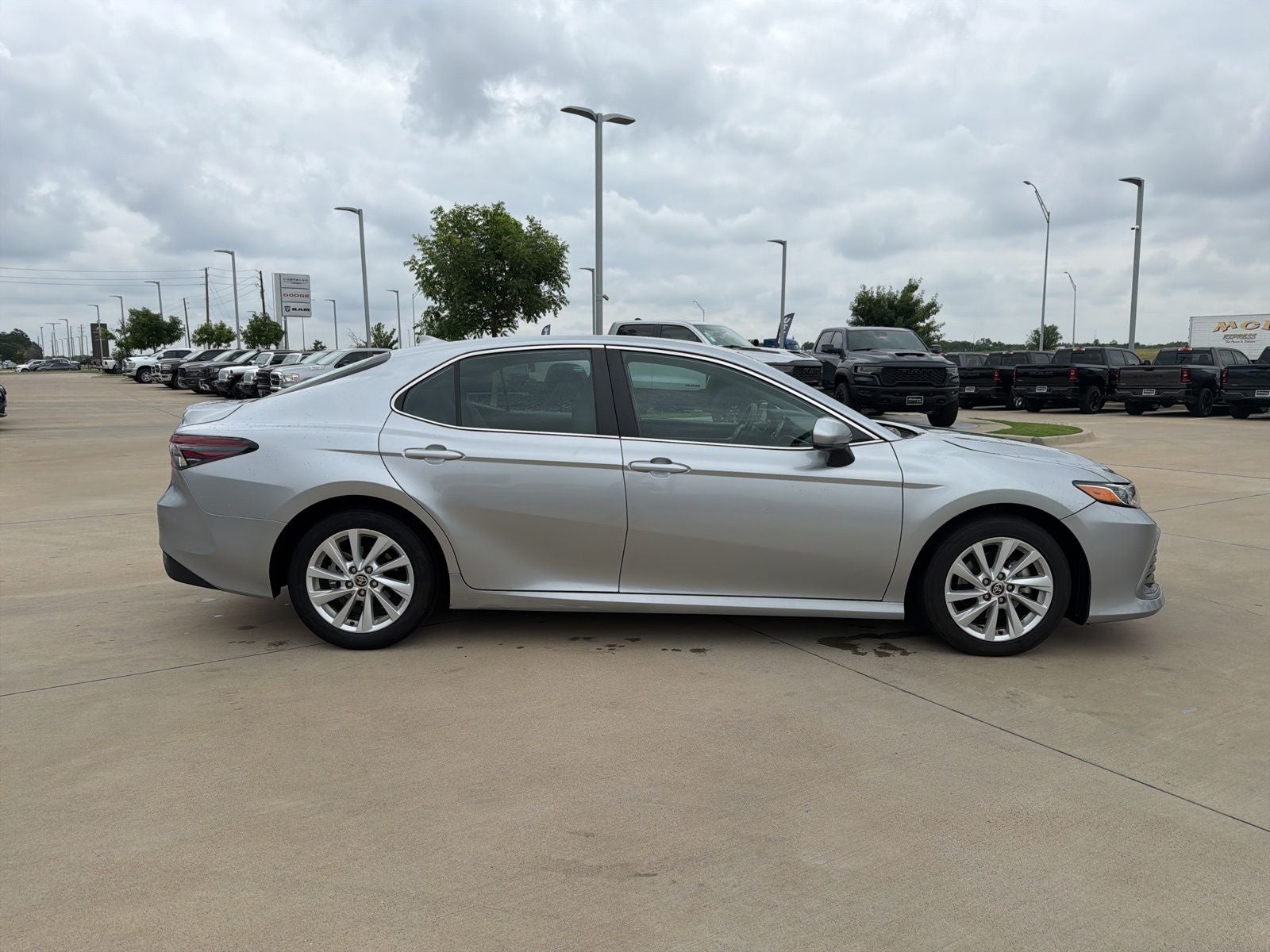 2024 Toyota Camry LE