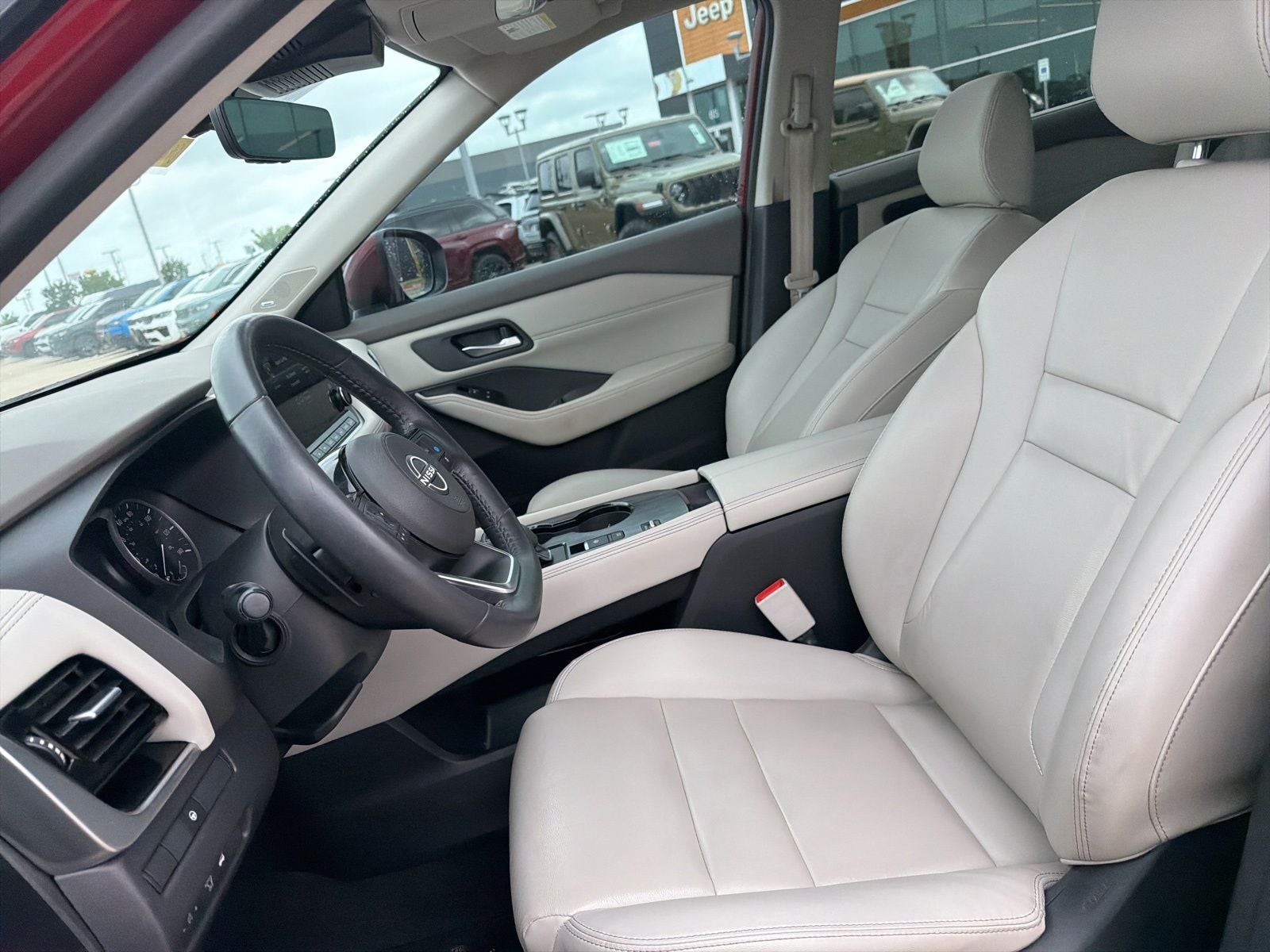 2023 Nissan Rogue SL FWD