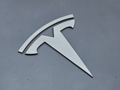 2025 Tesla Model Y Long Range Dual Motor Rear-Wheel Drive