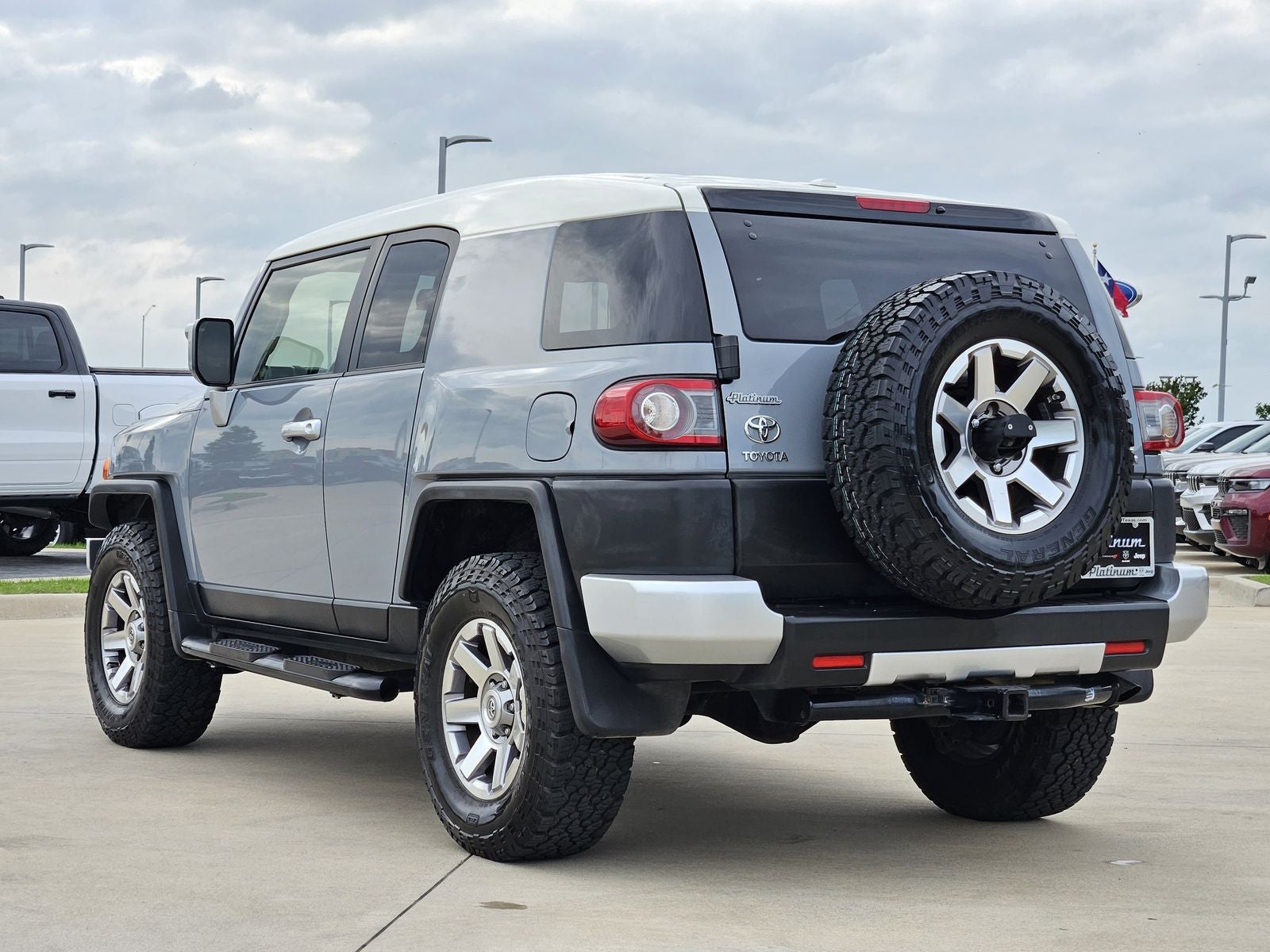 2014 Toyota FJ Cruiser Base