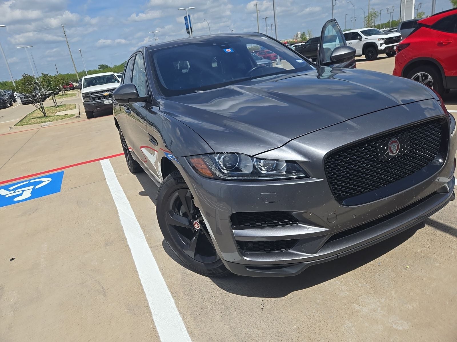 2019 Jaguar F-PACE 25t Premium