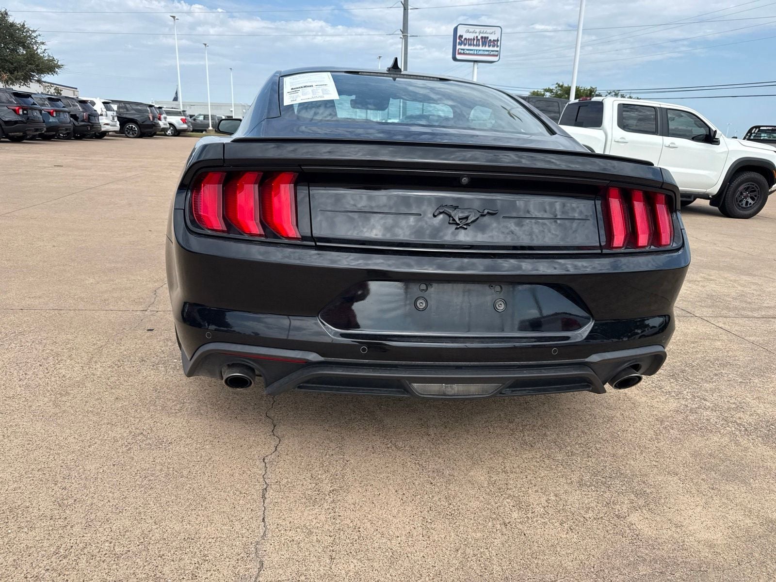 2022 Ford Mustang EcoBoost Premium