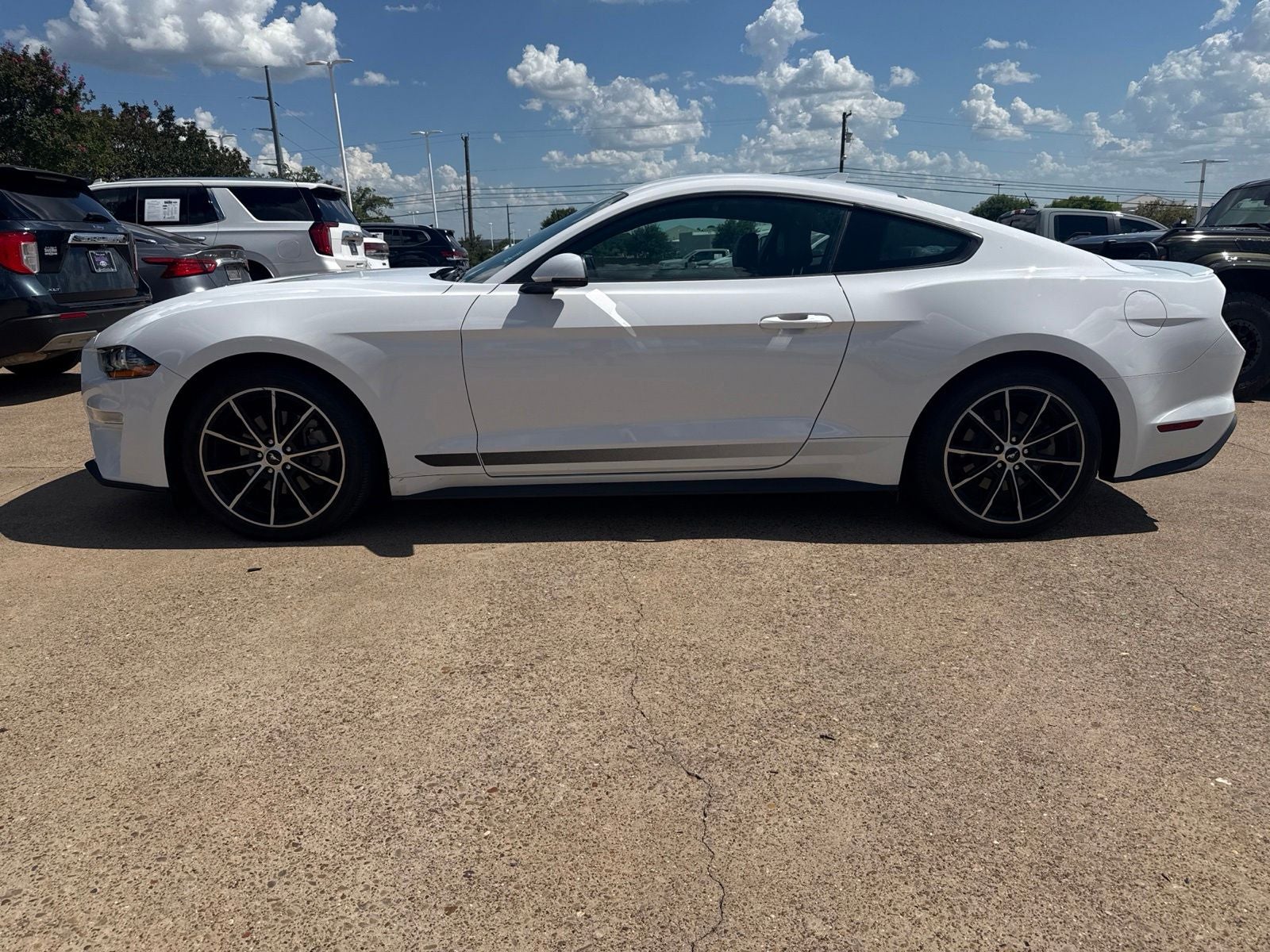 2020 Ford Mustang EcoBoost
