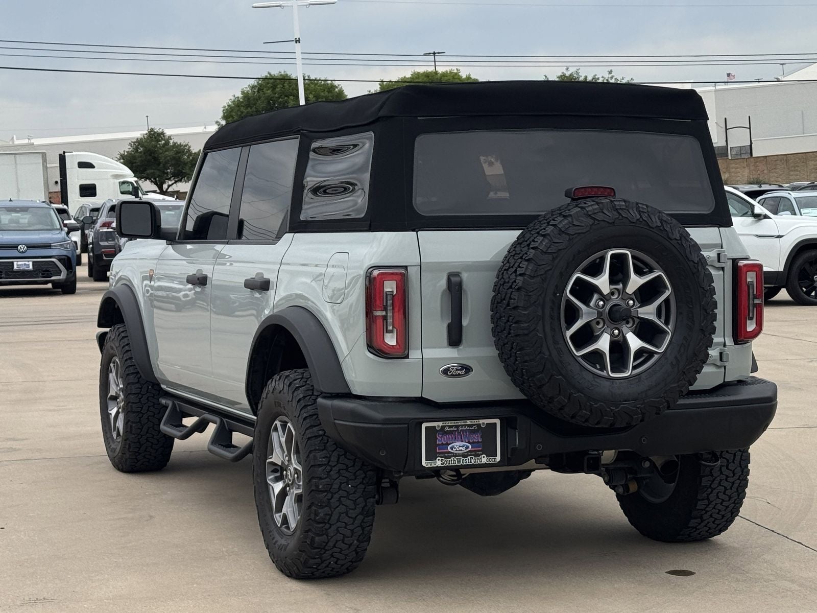 2023 Ford Bronco Badlands