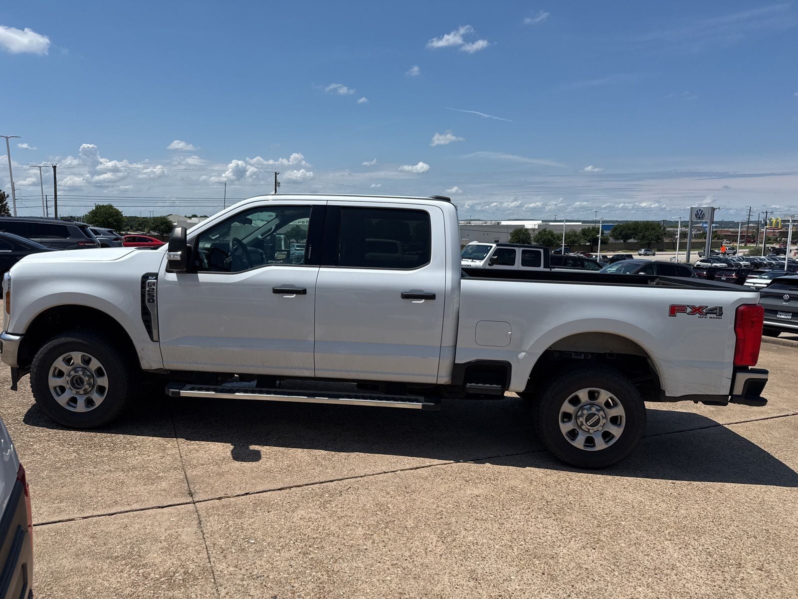 2024 Ford F-250SD F-250® XLT