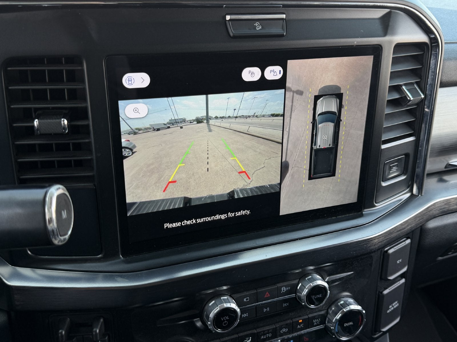 2025 Ford F-250SD F-250® Lariat®