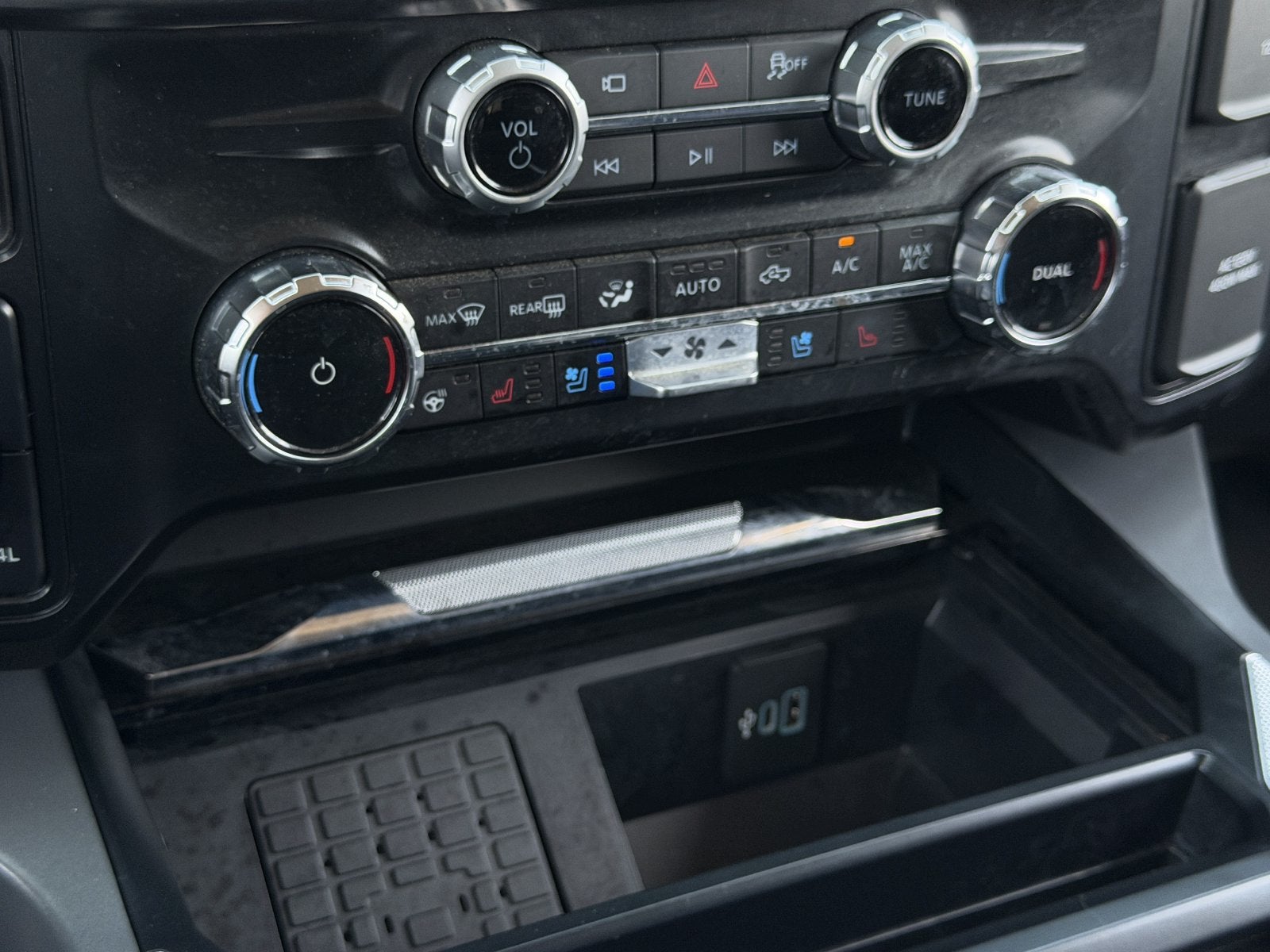 2025 Ford F-250SD F-250® Lariat®