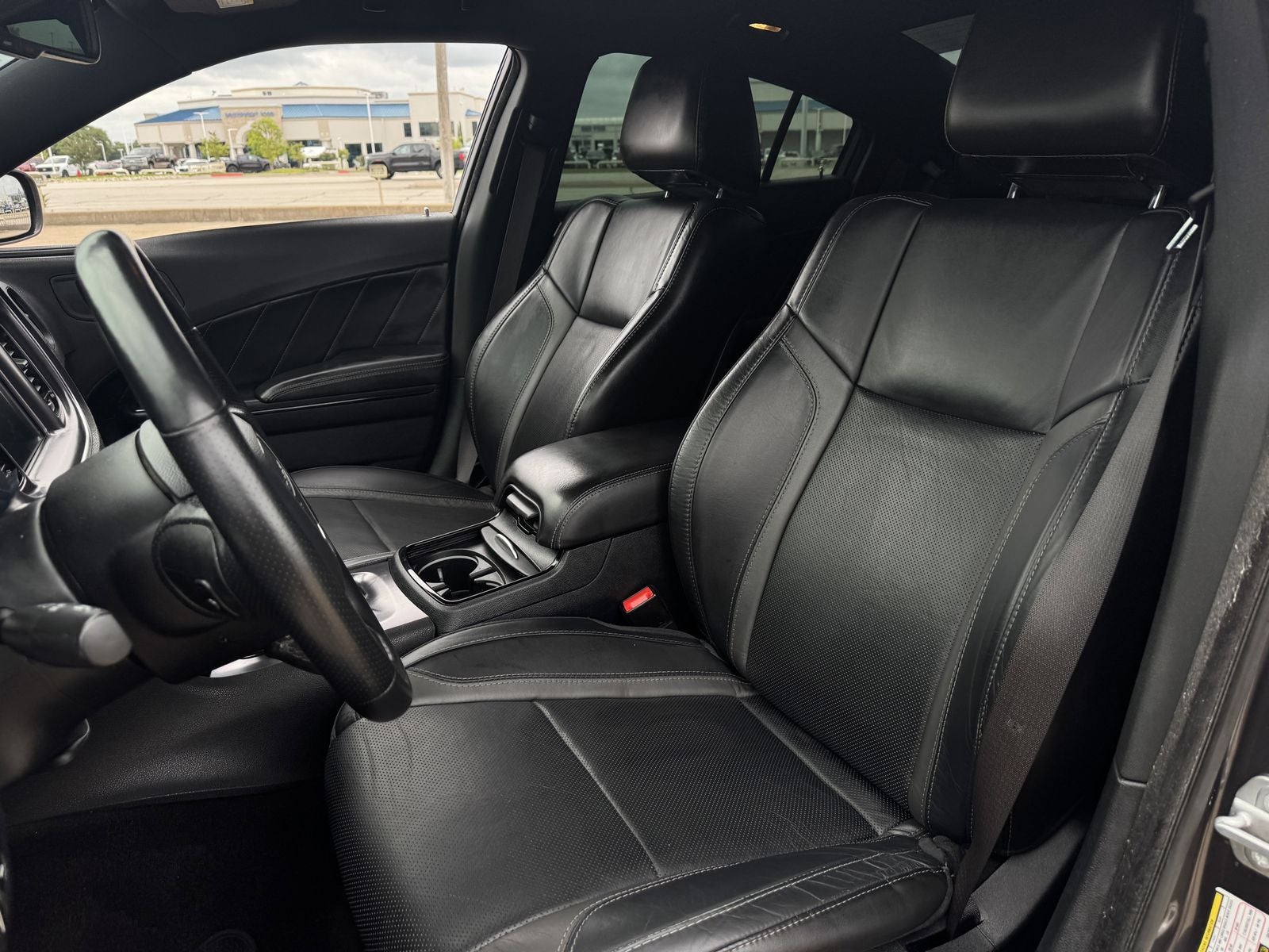 2016 Dodge Charger SXT