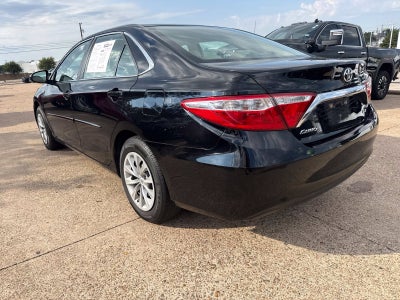2017 Toyota Camry LE