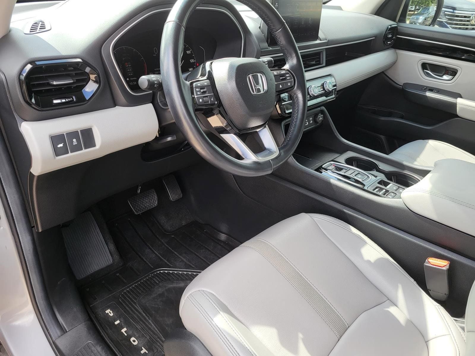 2024 Honda Pilot EX-L 8 Passenger