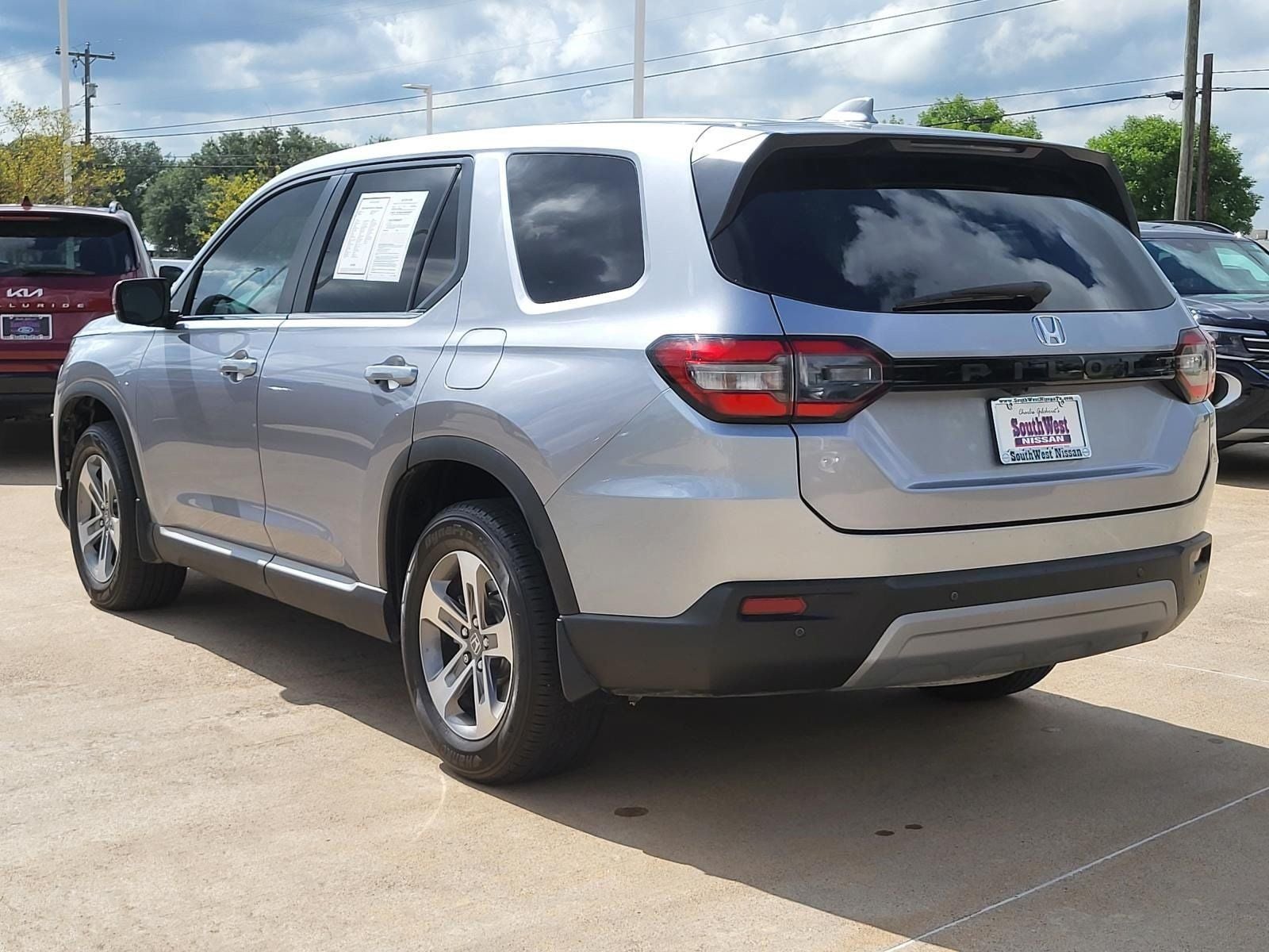 2024 Honda Pilot EX-L 8 Passenger