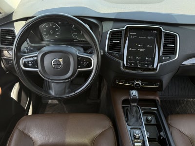 2019 Volvo XC90 T6 Momentum