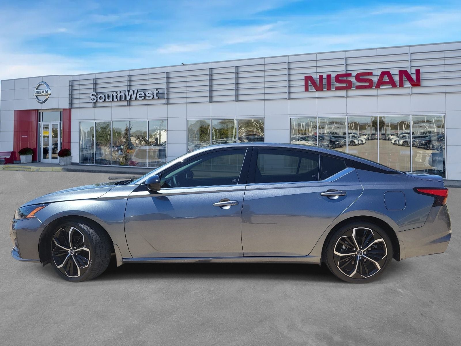 2023 Nissan Altima 2.5 SR
