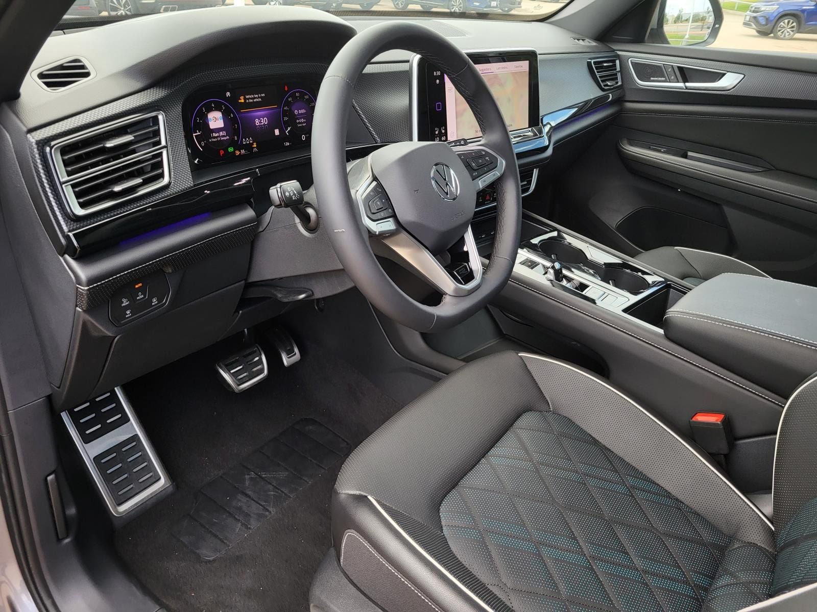 2024 Volkswagen Atlas Cross Sport 2.0T SEL Premium R-Line