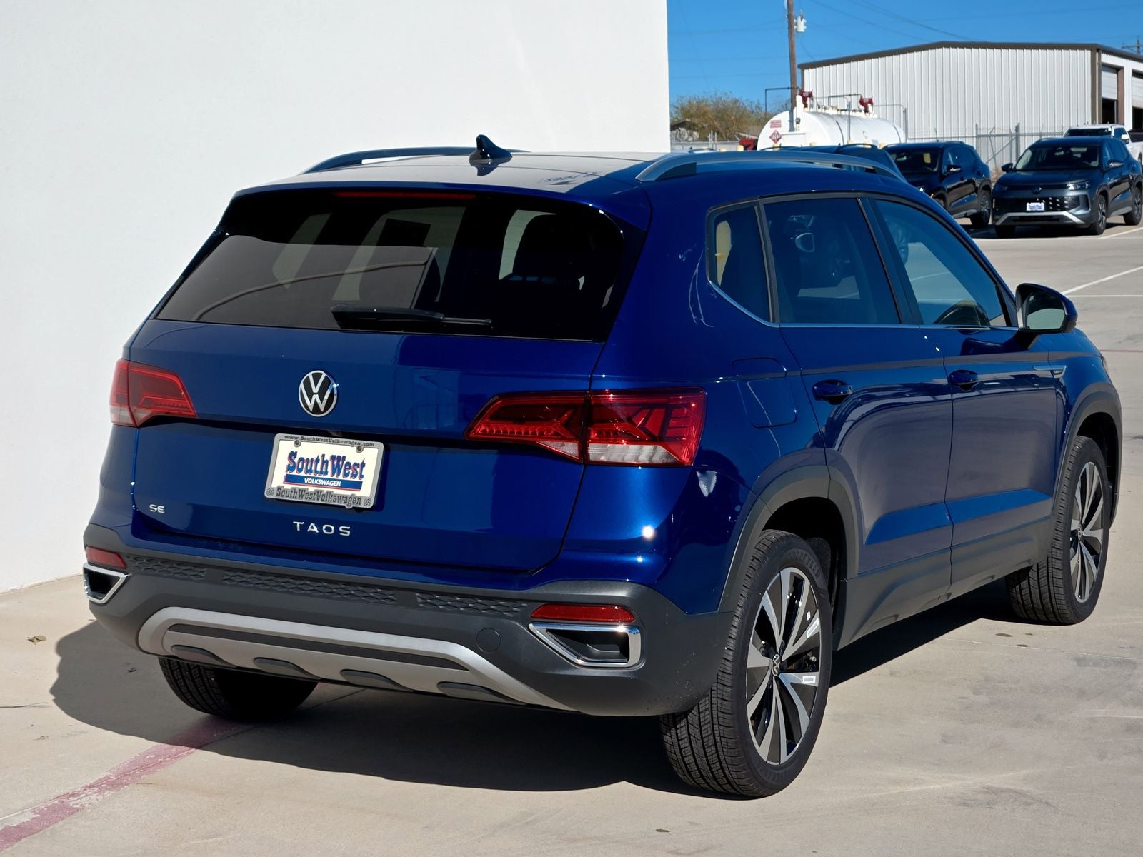 2024 Volkswagen Taos 1.5T SE